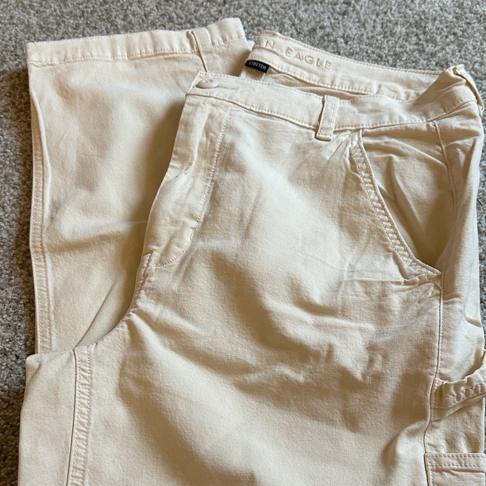 American Eagle Cargo Cream Pants